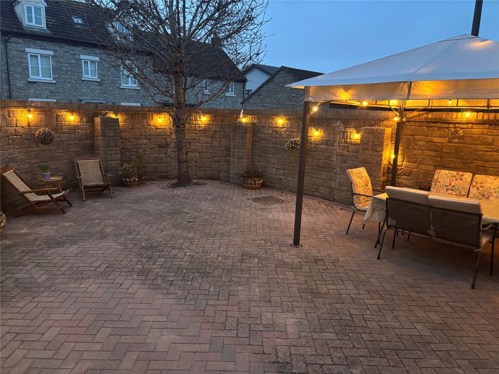 Property photo 2 of 22 Picture No. 26