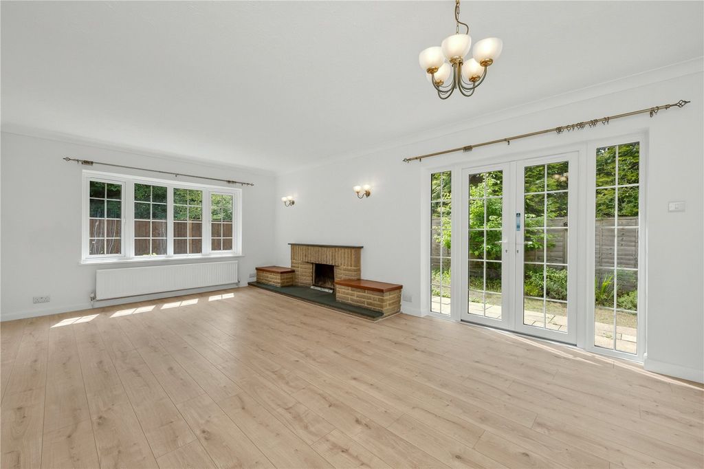 Property photo 3 of 16 Picture No. 03