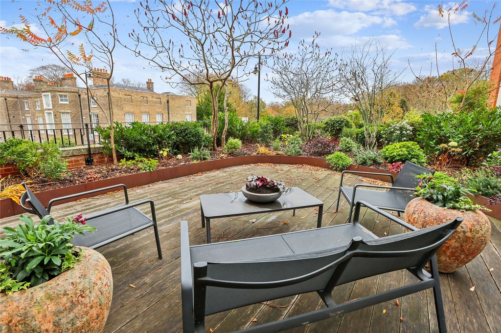 Property photo 2 of 16 Picture No. 16