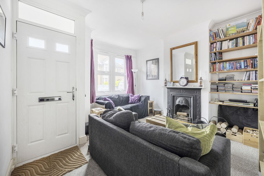 Property photo 3 of 20 1455962-8-6A230B9...