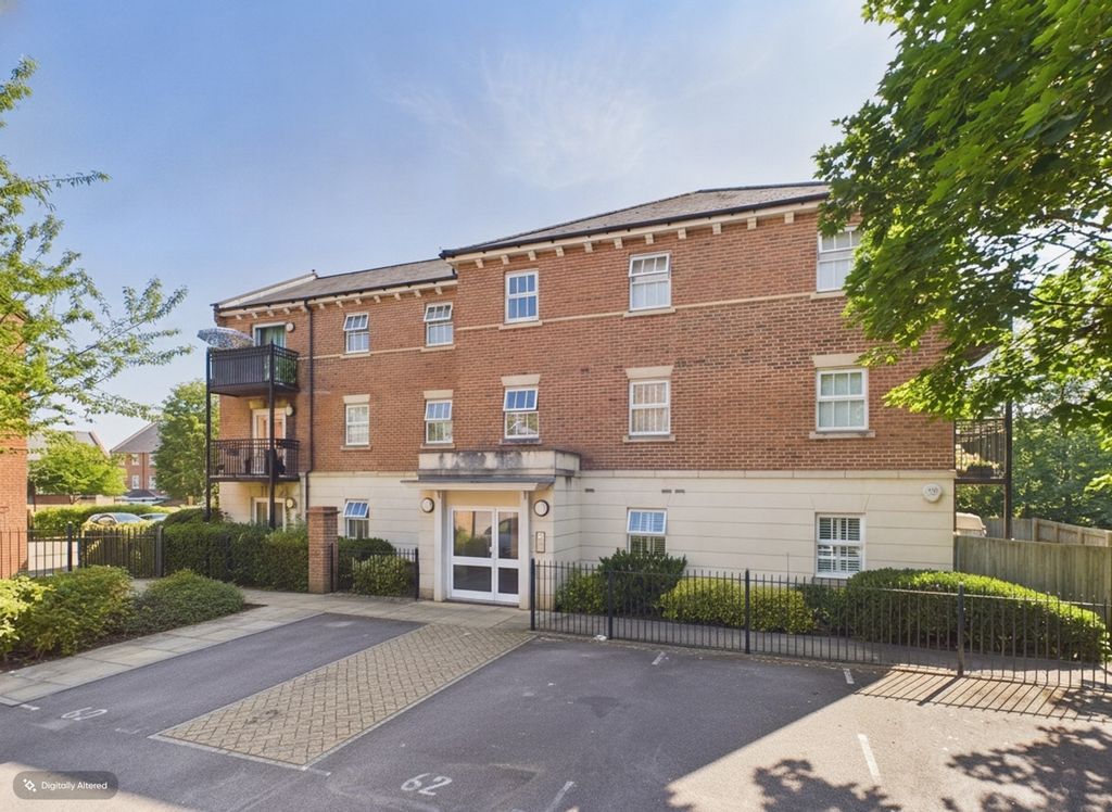 Property photo 1 of 14 Presented By Robert At Ewemove Bexleyheath And Da