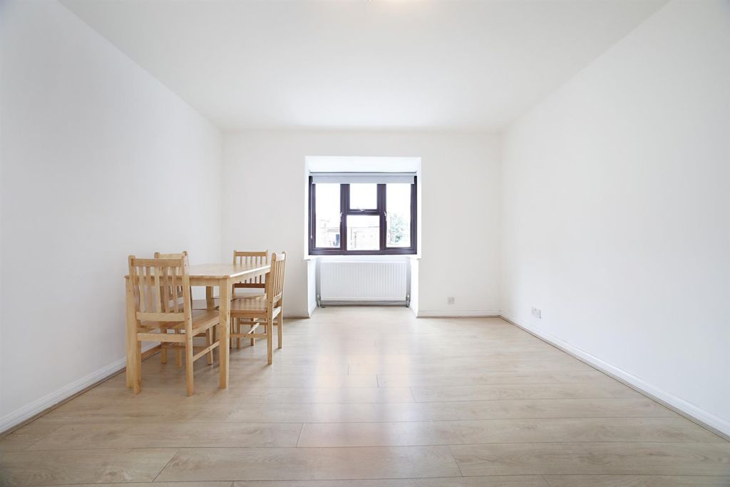 Property photo 3 of 15 _Y3A6999 Copy.Jpg