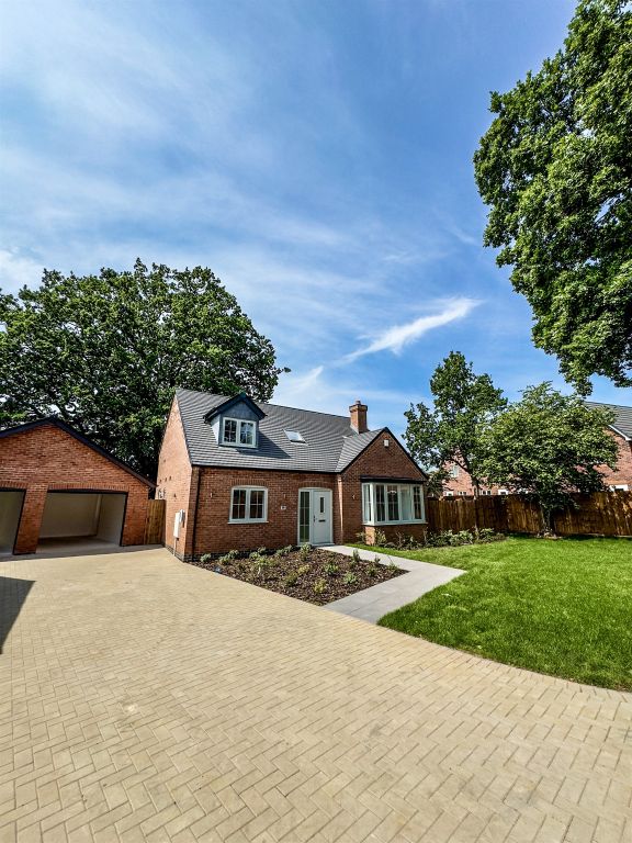 Property photo 1 of 9