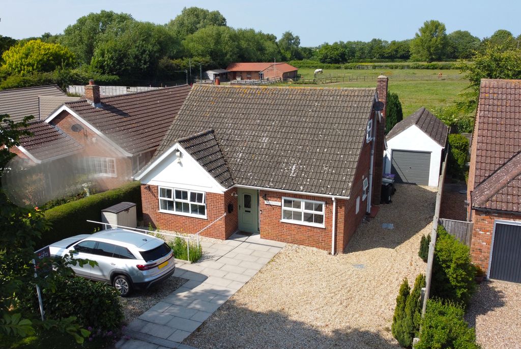 Property photo 1 of 23