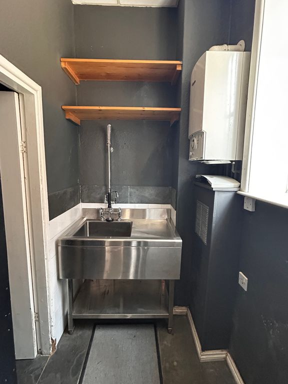 Property photo 3 of 3