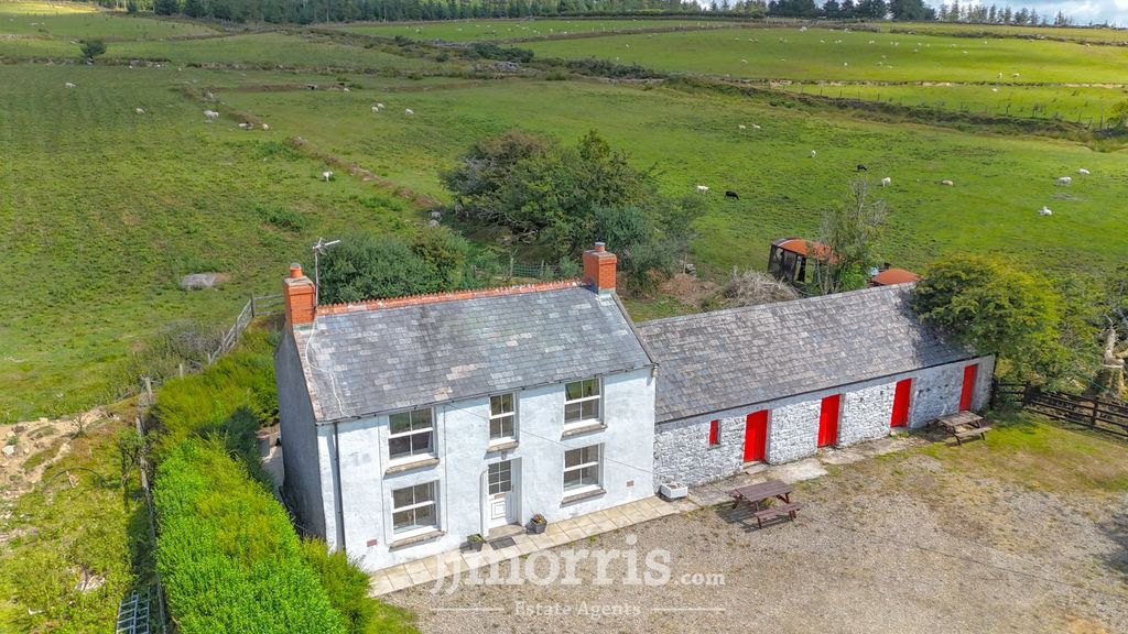 Property photo 1 of 27