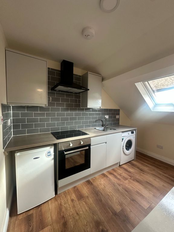 Property photo 1 of 4