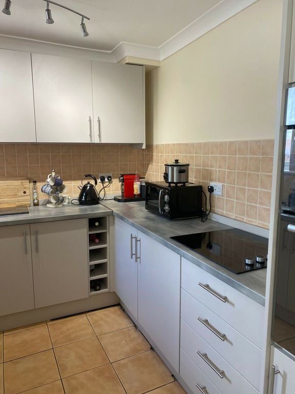 Property photo 3 of 8