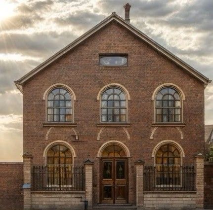 Property photo 1 of 12