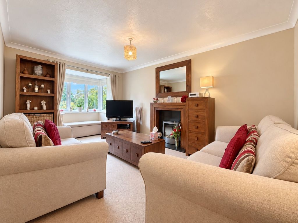 Property photo 2 of 24
