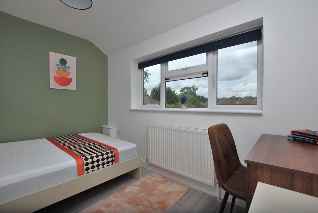 Property photo 1 of 7 Picture No. 08