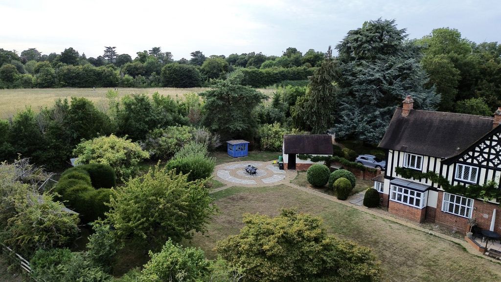 Property photo 1 of 25