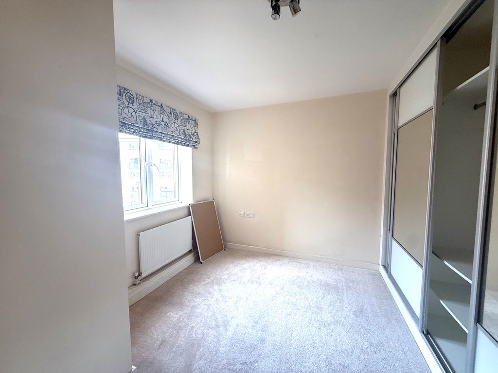 Property photo 3 of 8 Img_5920