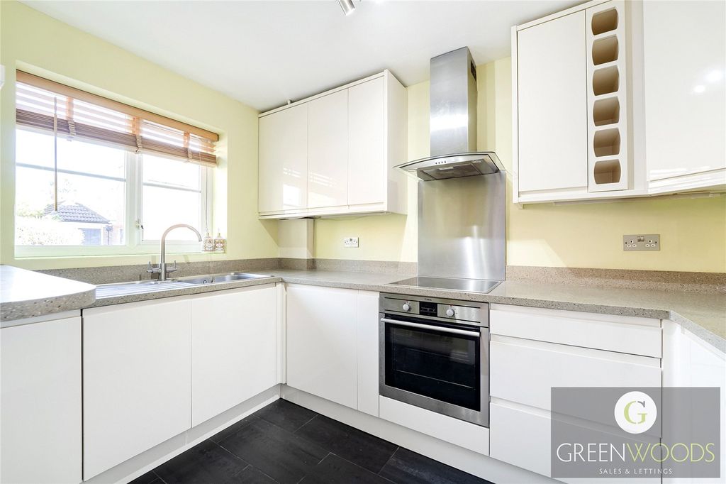 Property photo 3 of 14 Picture No. 05