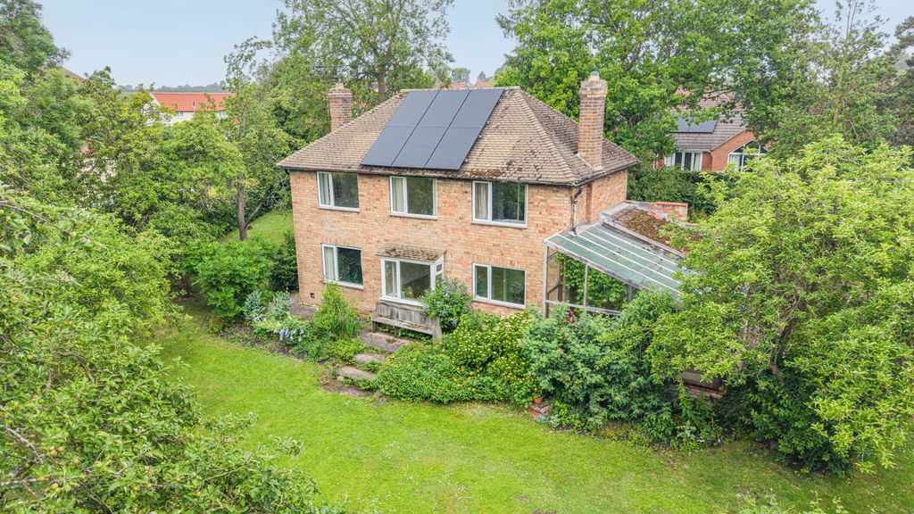 Property photo 1 of 21