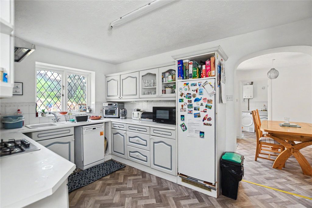 Property photo 3 of 23 Picture No. 07