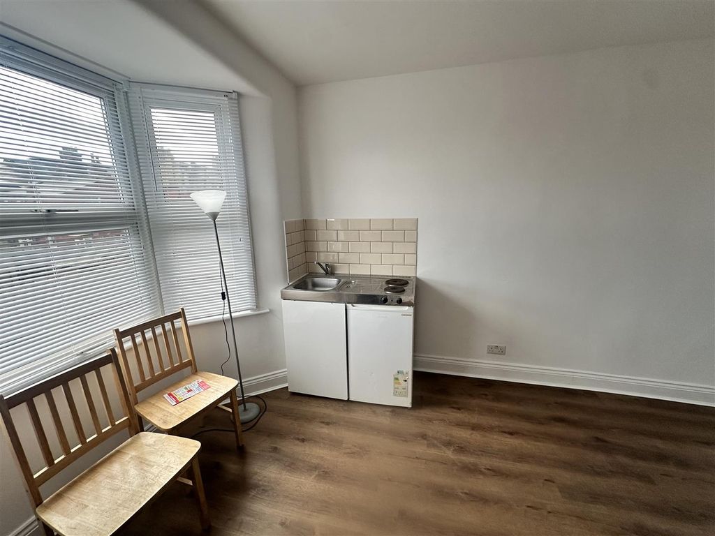 Property photo 2 of 7 Img_8847.Jpeg