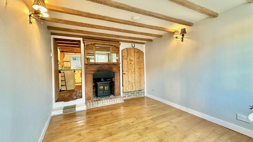 Property photo 1 of 23