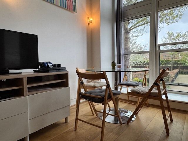 Property photo 3 of 8 Gallery