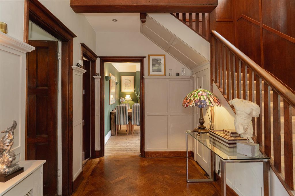 Additional image 11 of 4 bed detached house for saleDeepdene Avenue, Dorking RH4