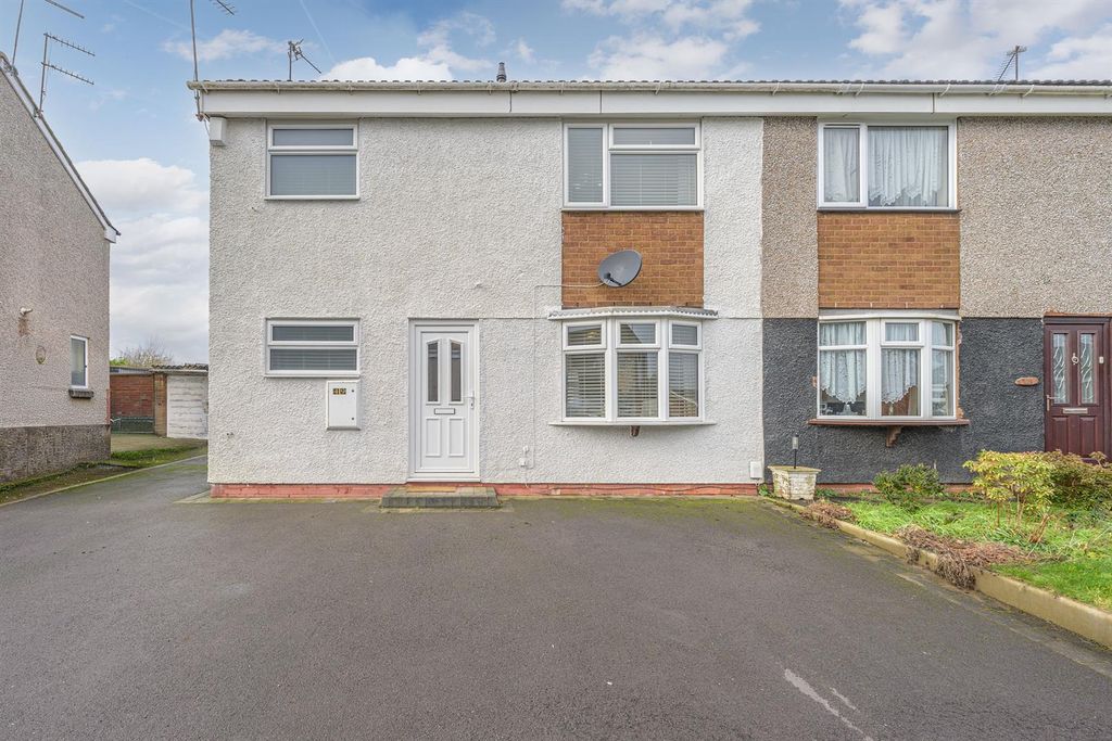 Property photo 1 of 21