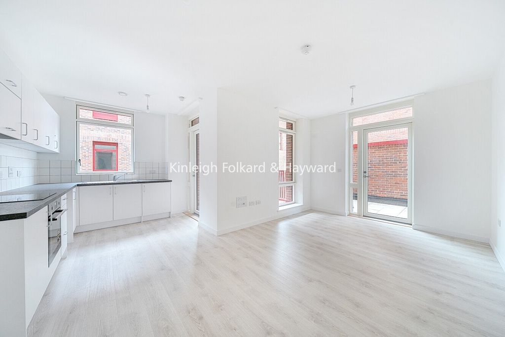 Property photo 1 of 15 Picture No. 01
