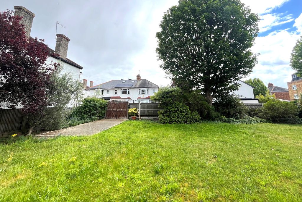 Property photo 1 of 3 Land Adjoining 36 Stanley Road, Mitcham, Cr4 2Bd