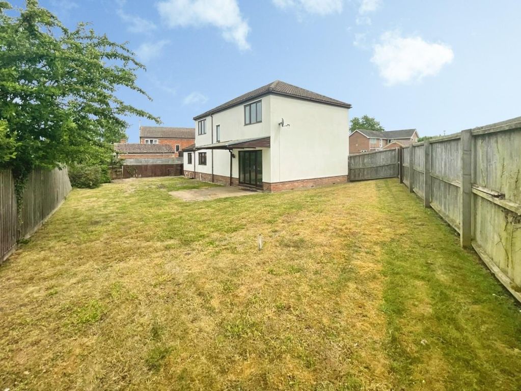 Property photo 2 of 16 Ca92E431-52d2Dcce-8A97-4Bde-8d0c-6A0dc15c789A.Jpeg