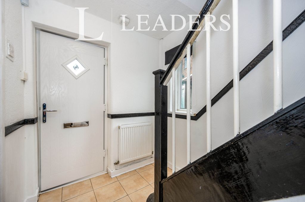 Property photo 2 of 11 32620149-F1E8-Ed11-8