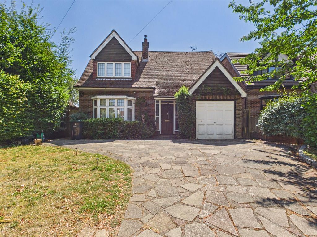Property photo 1 of 17 Cam01563G0-Pr0282-Still002.Jpg