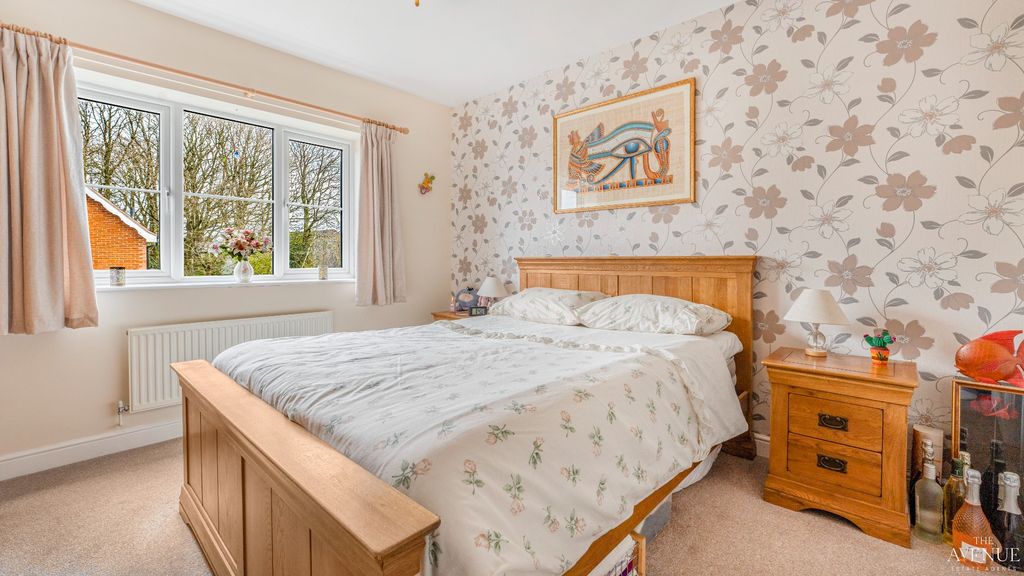 Property photo 3 of 24 5014546