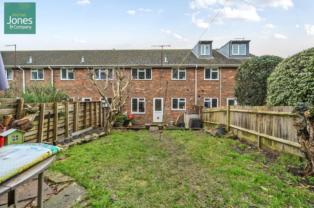 Property photo 2 of 3 Garden