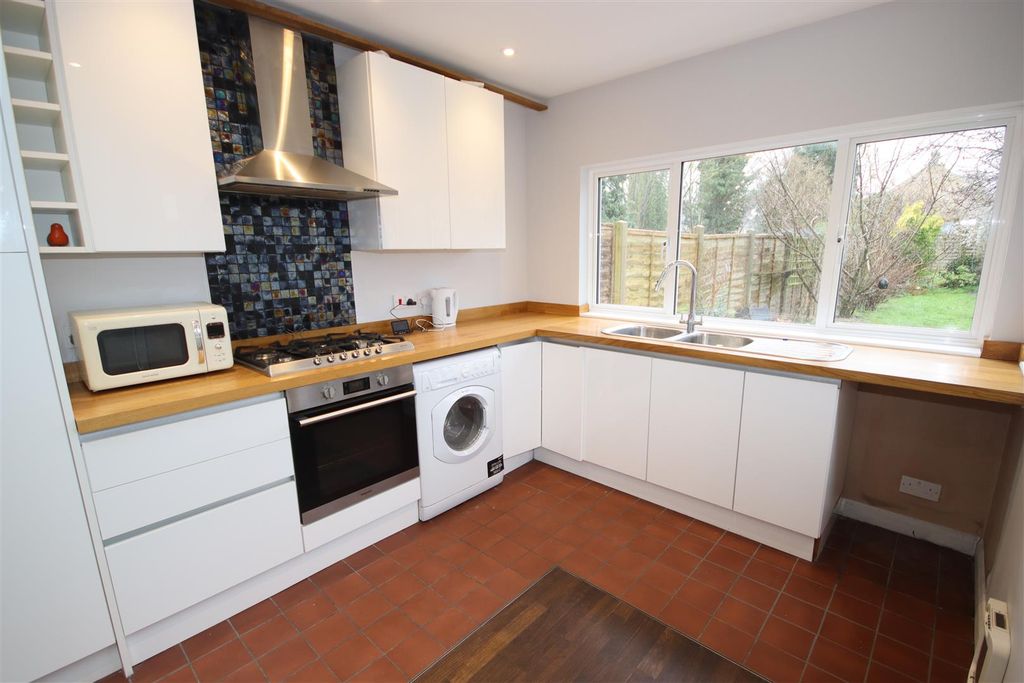 Property photo 2 of 10 Img_8163.Jpg