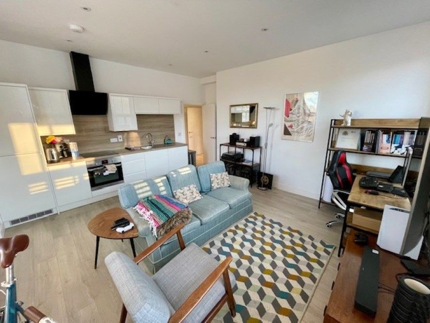 Property photo 3 of 7