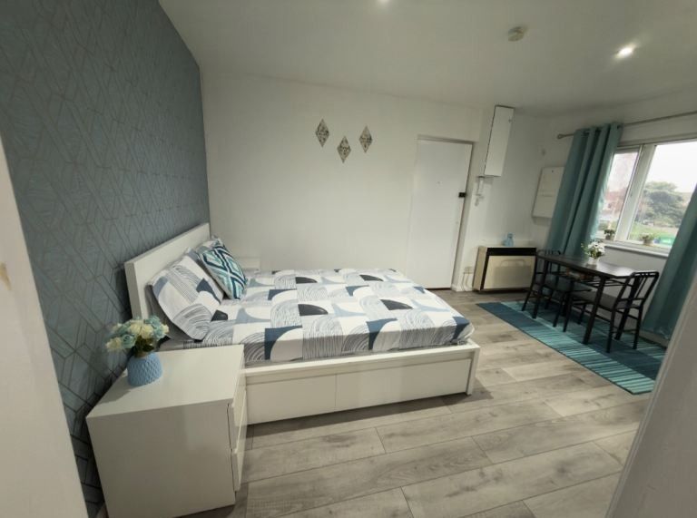 Property photo 2 of 5