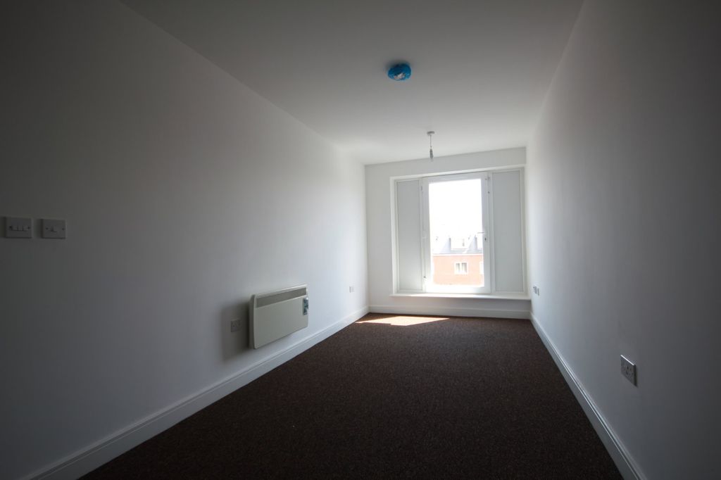 Property photo 3 of 5