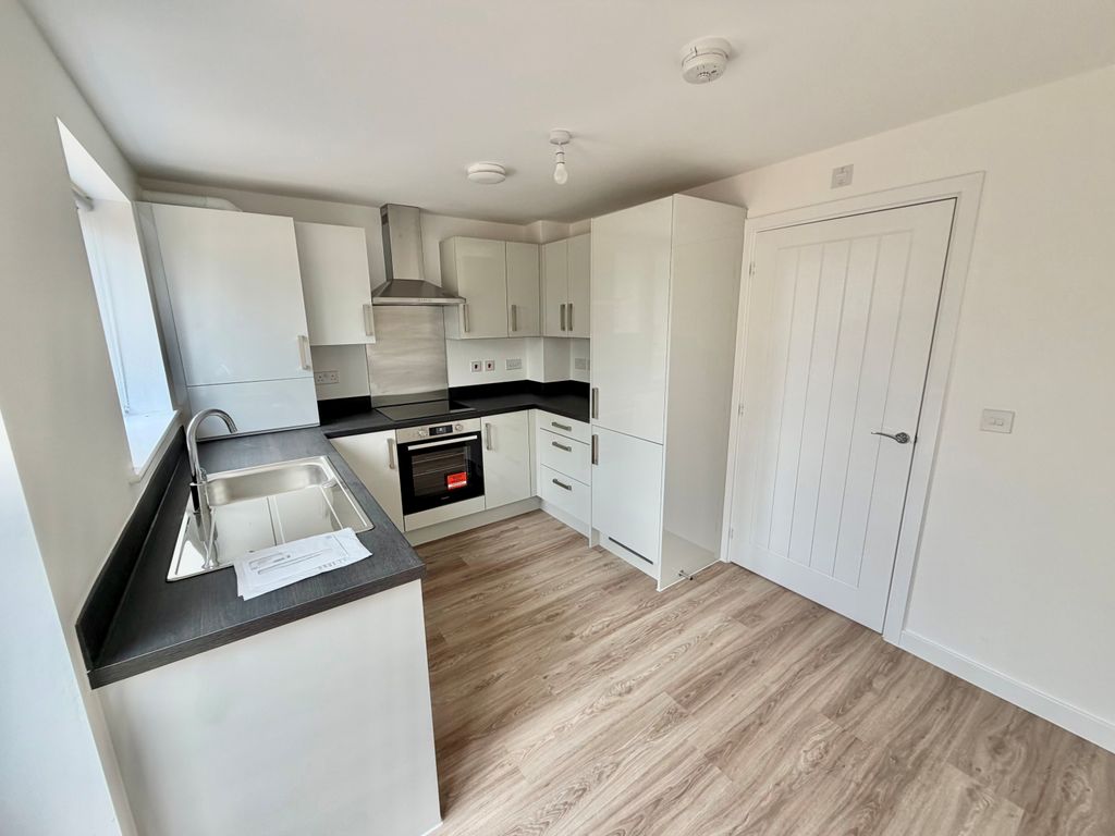 Property photo 1 of 10 Image