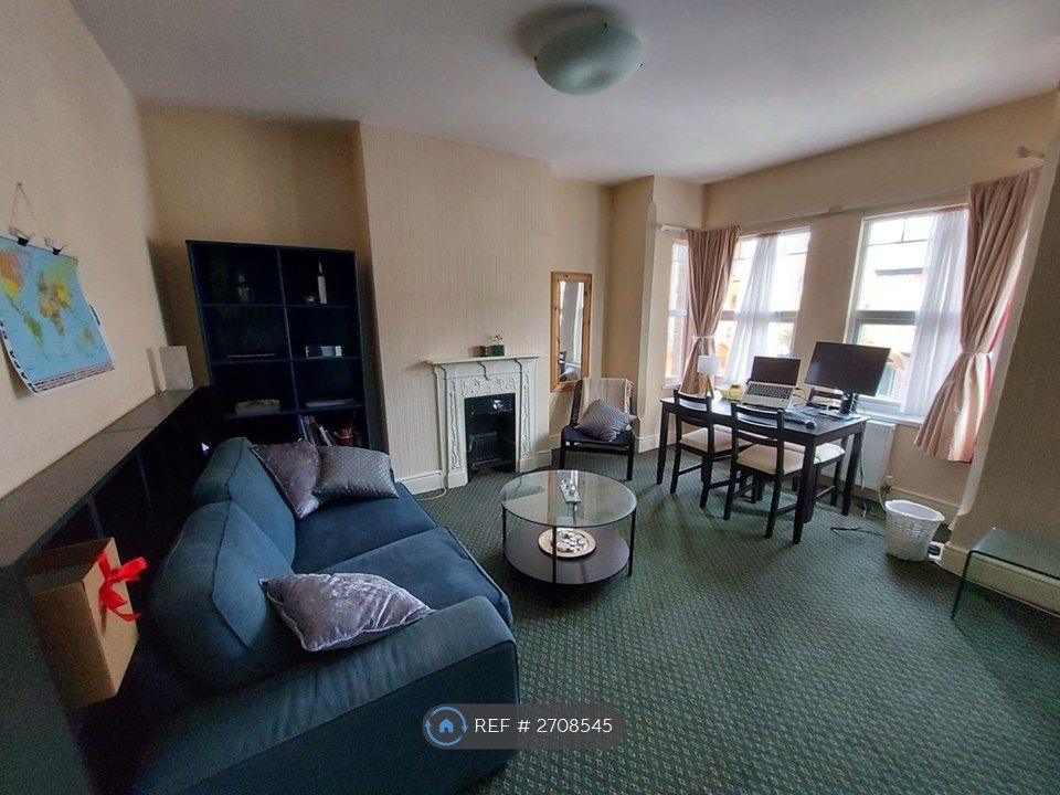 Property photo 1 of 5