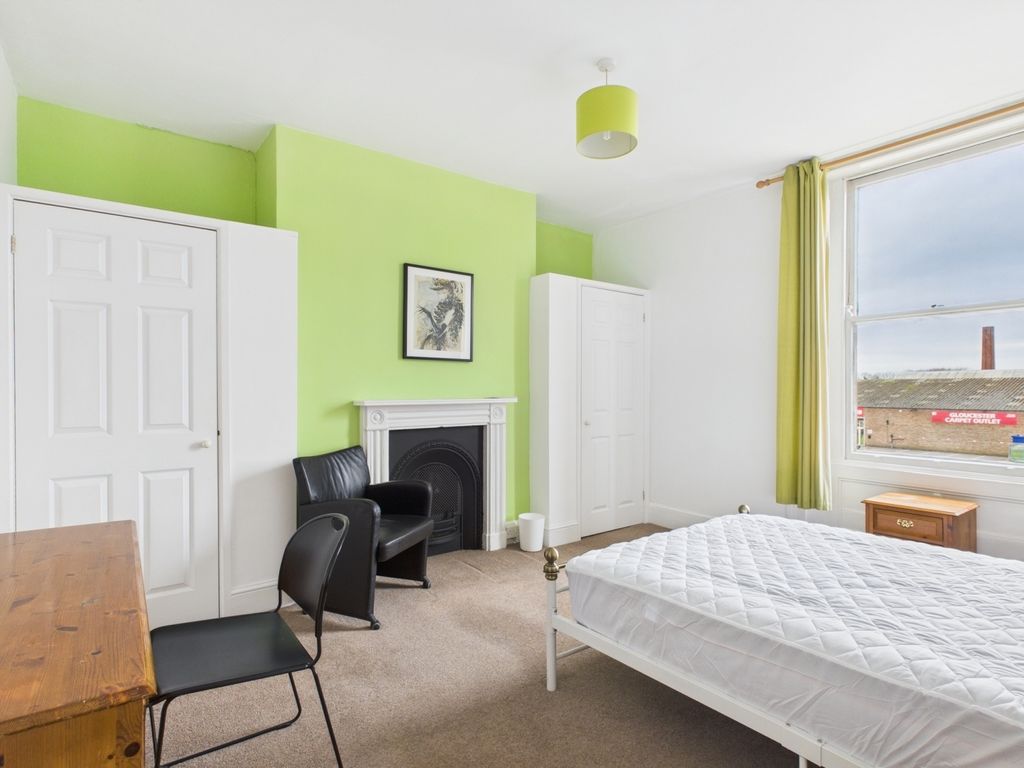 Property photo 2 of 8 Cam03062G0-Pr0131-Still008