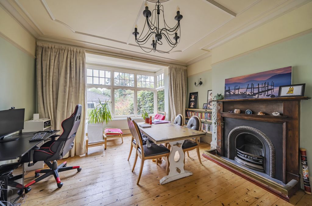 Property photo 3 of 22 1364094-10-68E6A0...