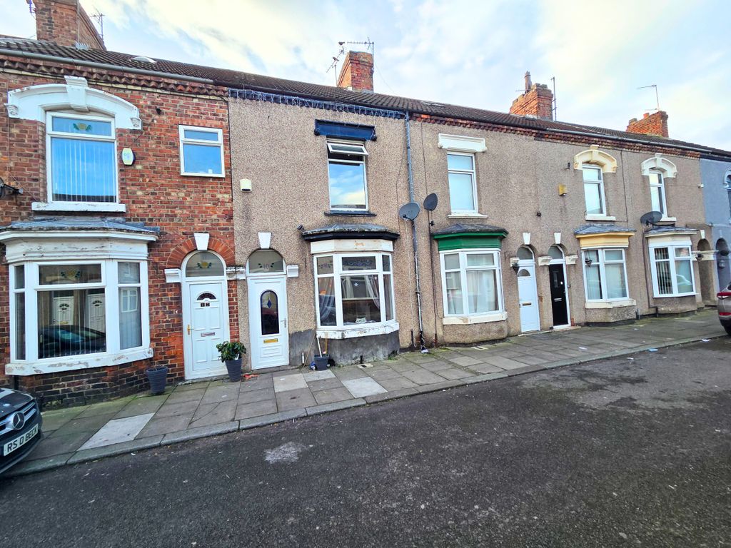 Property photo 1 of 12