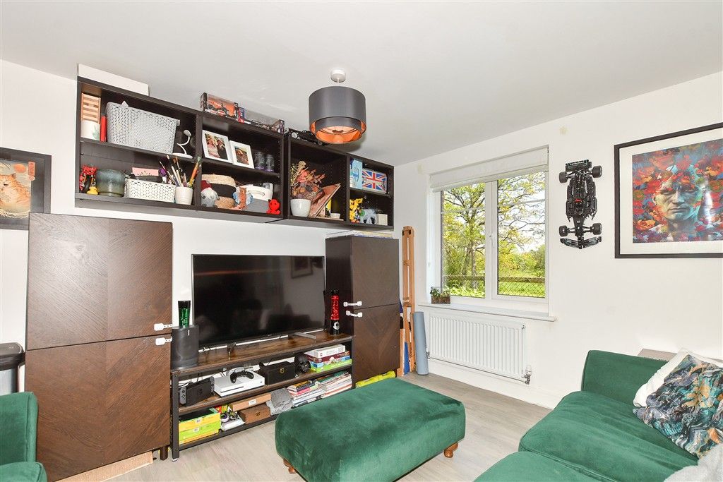 Property photo 3 of 10 Lounge/ Diner/ Kitchen