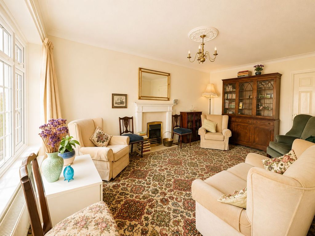 Property photo 3 of 25