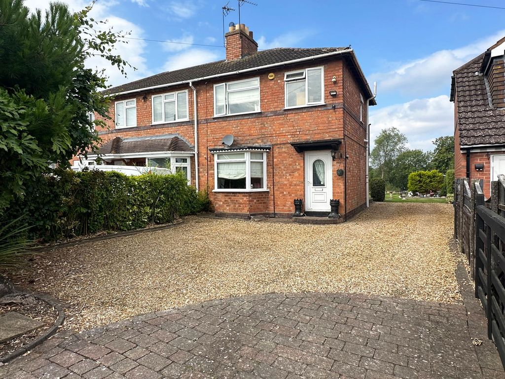 Property photo 2 of 26