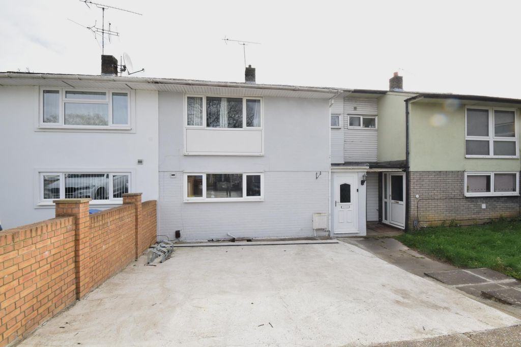 Property photo 1 of 10 Front Of House