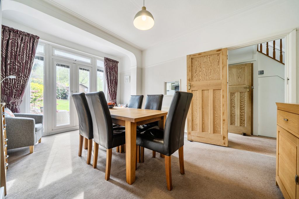 Property photo 3 of 20 Dining Room