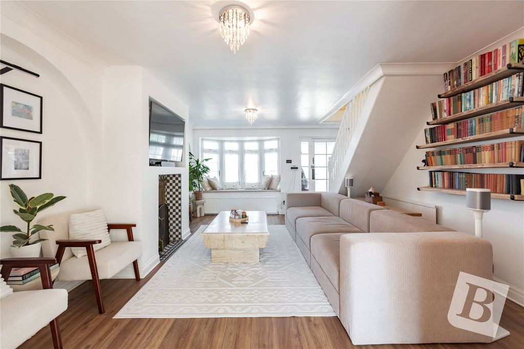 Property photo 2 of 12 Picture No. 01