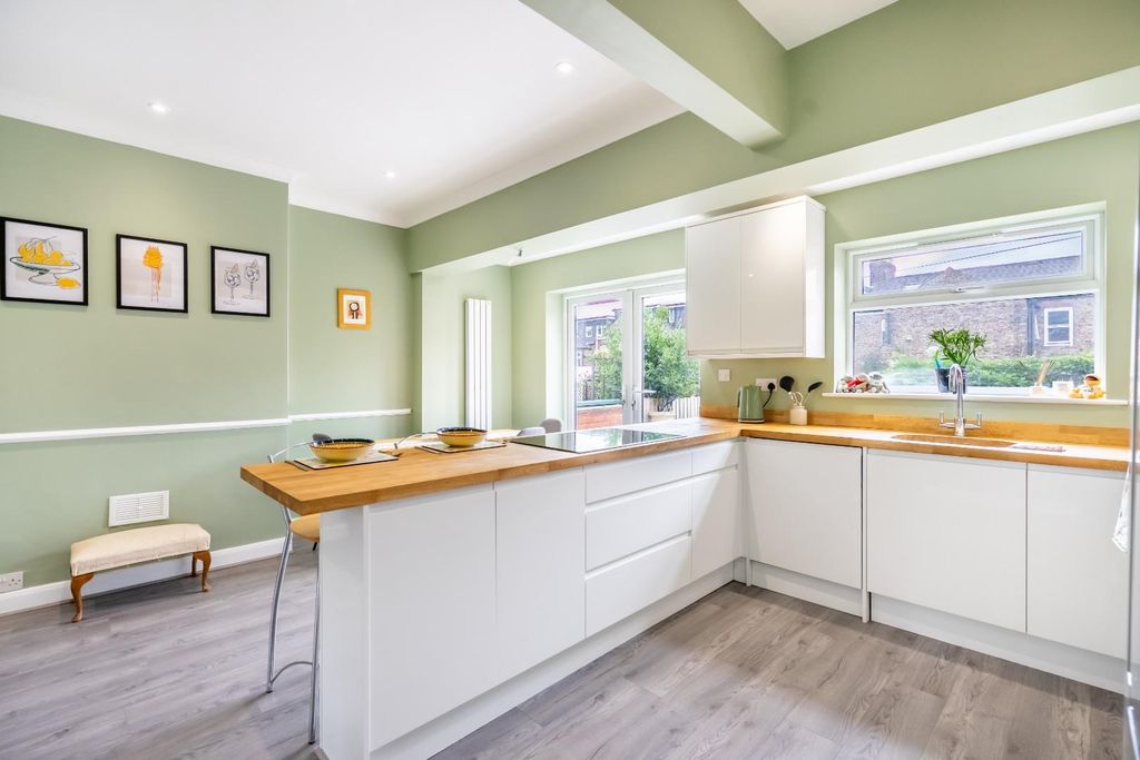 Property photo 3 of 17 19Nl-5.Jpg
