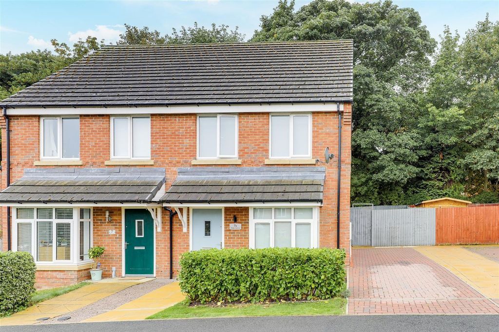 Property photo 1 of 24