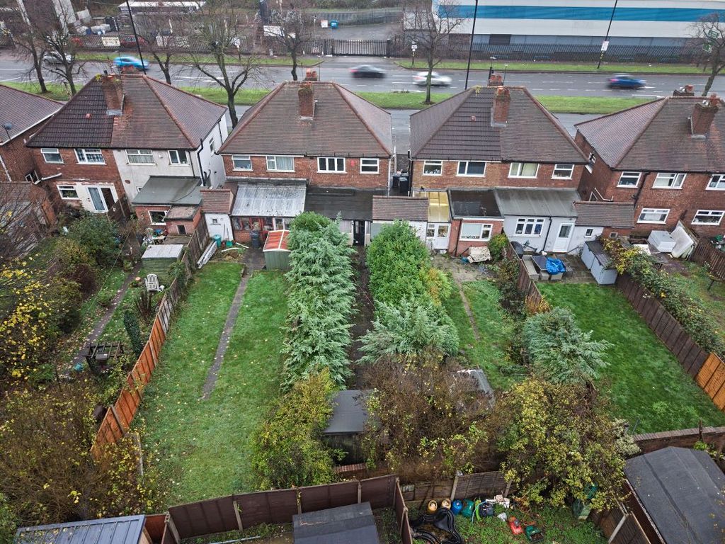 Property photo 3 of 25